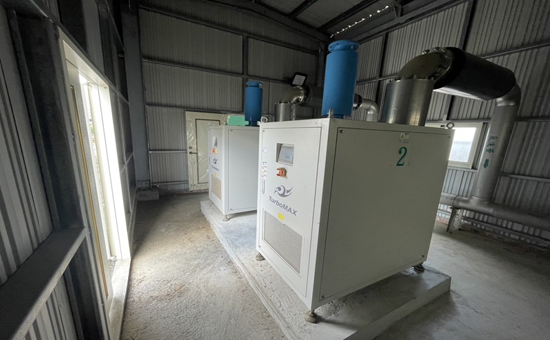 TurboMAX氣浮式鼓風機-快濾池改善工程-自來水公司六區淨水場，於2022年完工並運轉至今。